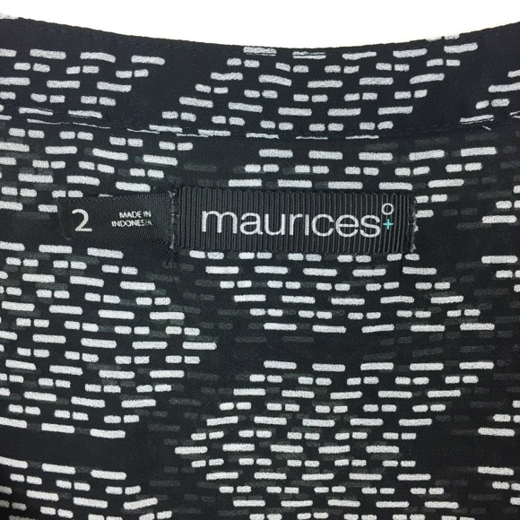 Maurices Long Sleeve Patterned Blouse Top 20/22 - Picture 6 of 7